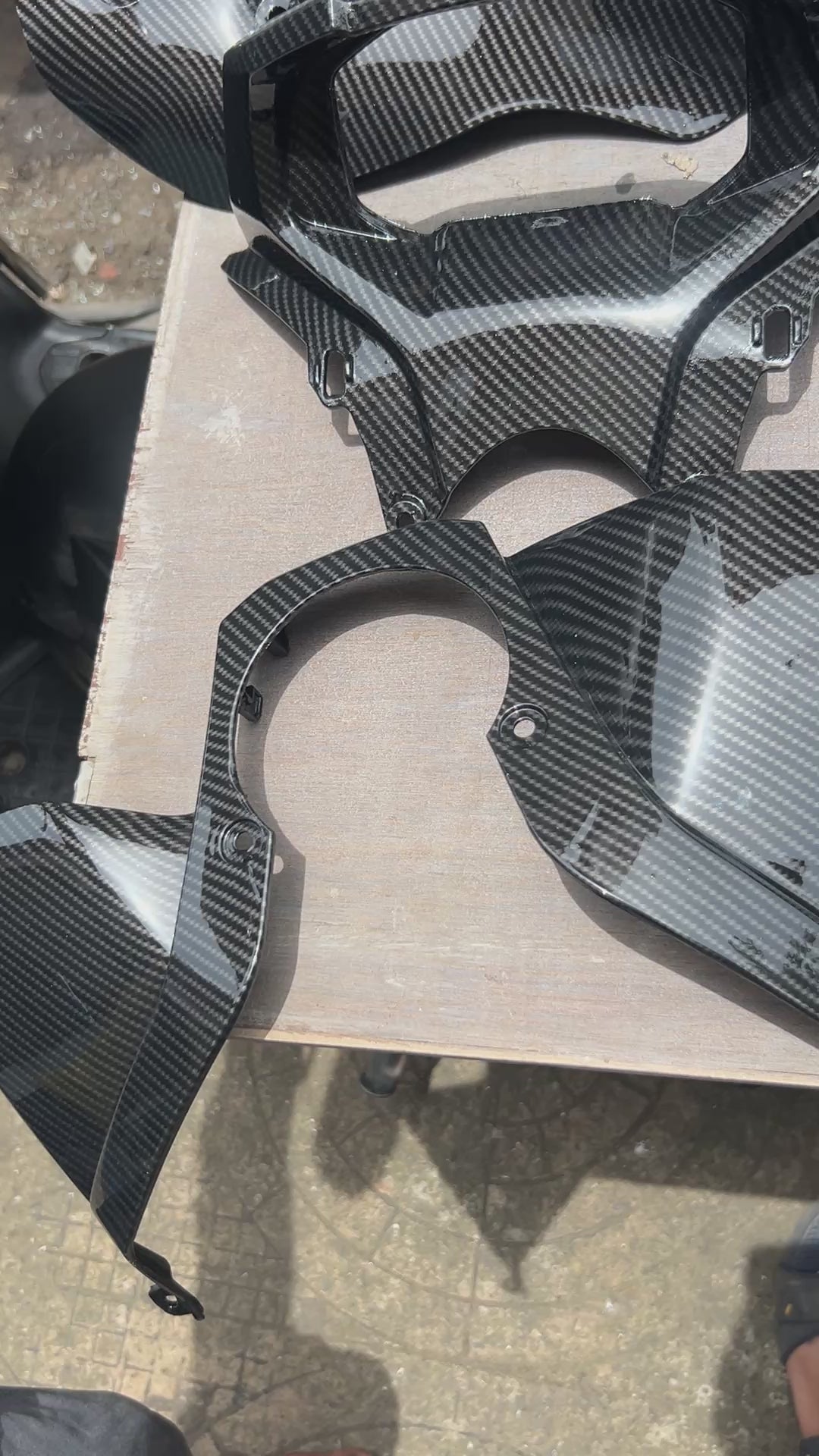 Burgman Carbon fibre kit(Set of 9)